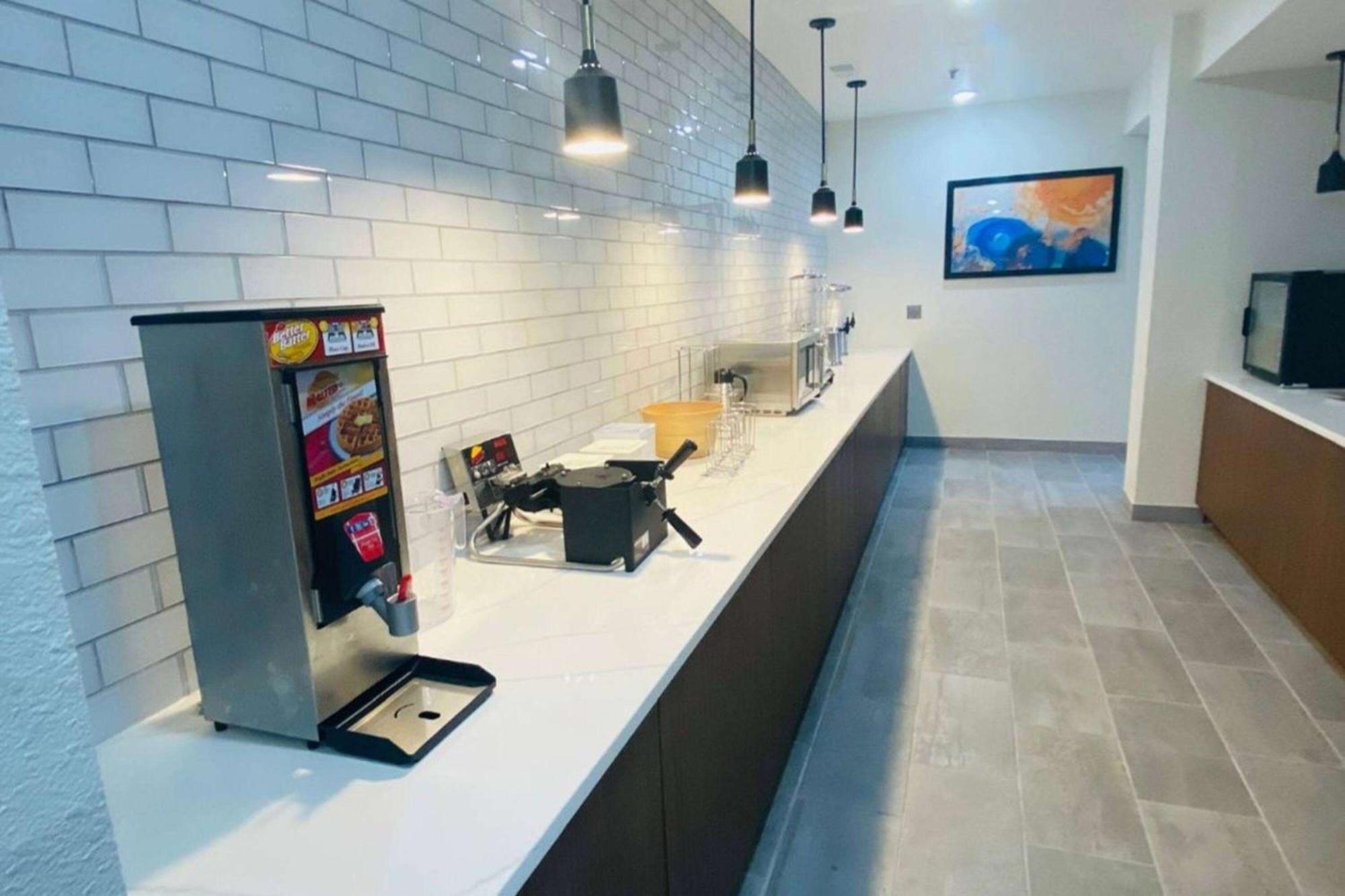 La Quinta Inn & Suites By Wyndham South Holland Eksteriør billede
